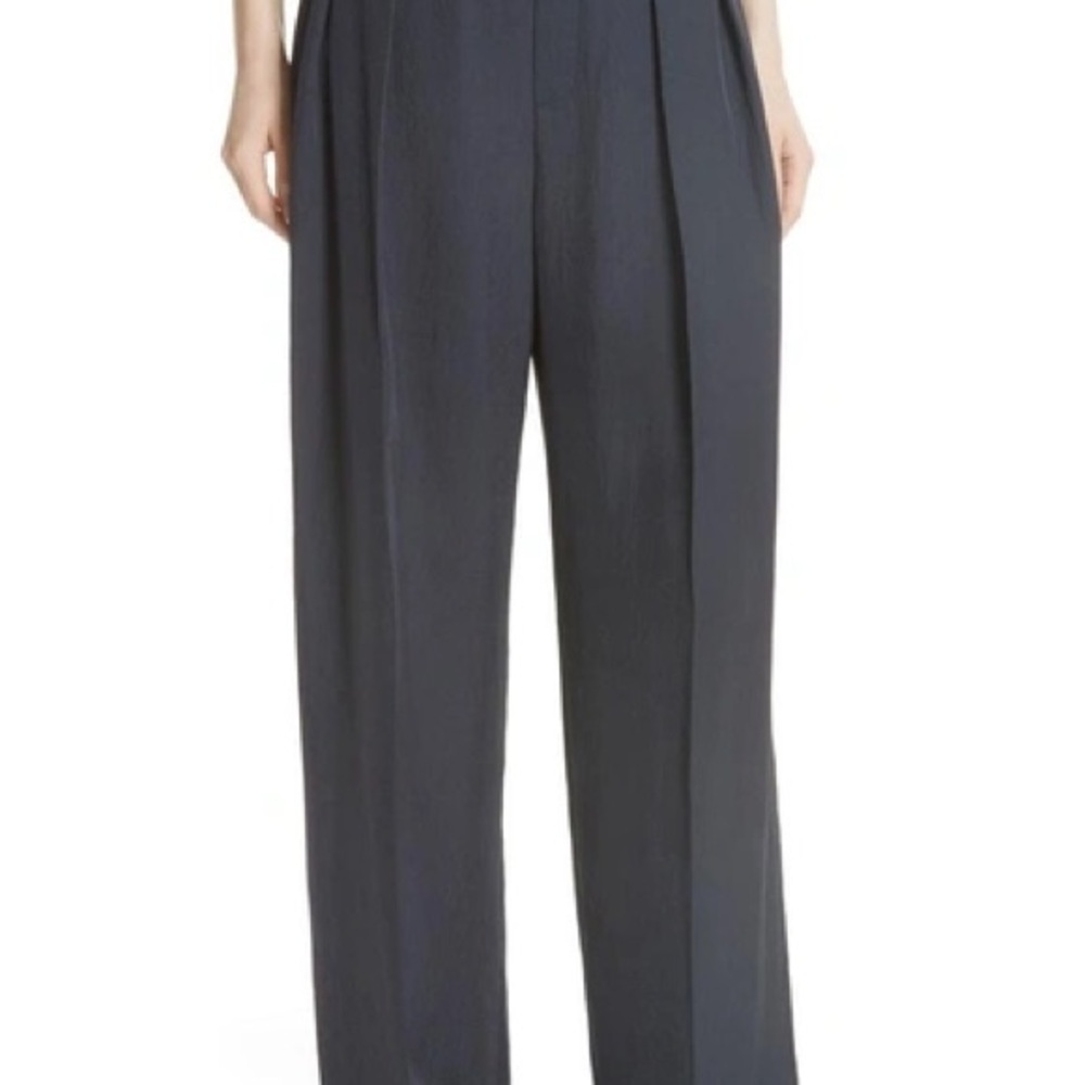 Vince Gray Women's Pants read description